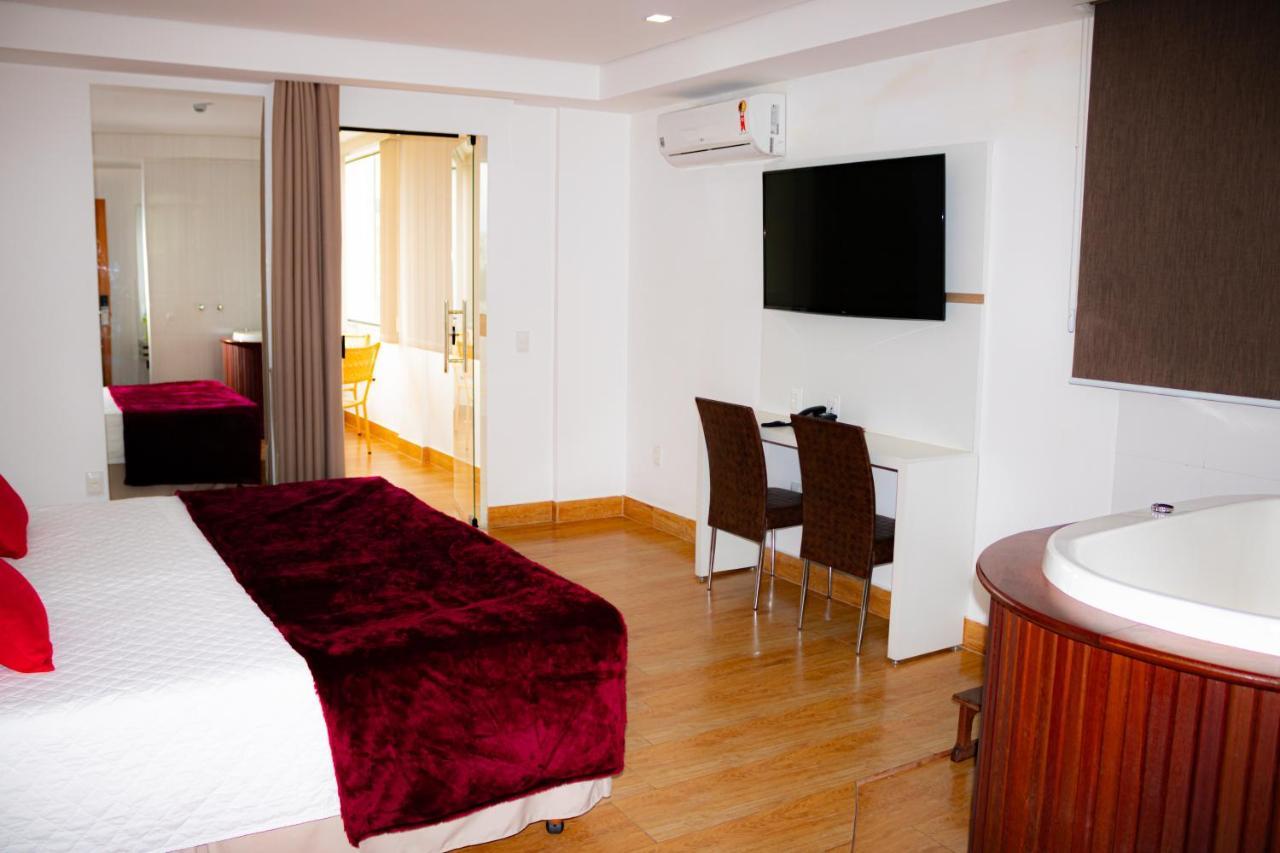 Granlago Hotel Pouso Alegre Exterior photo