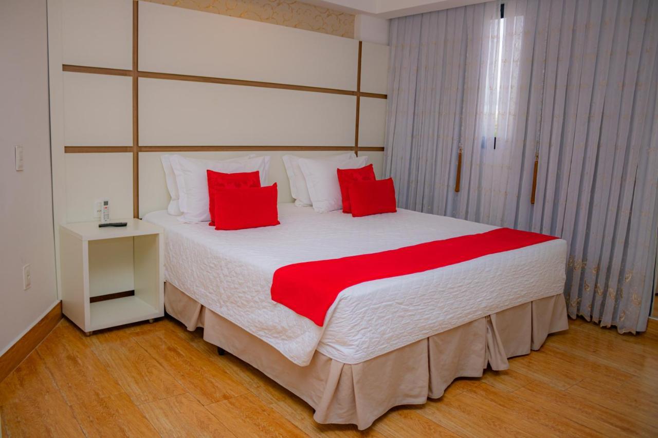 Granlago Hotel Pouso Alegre Exterior photo