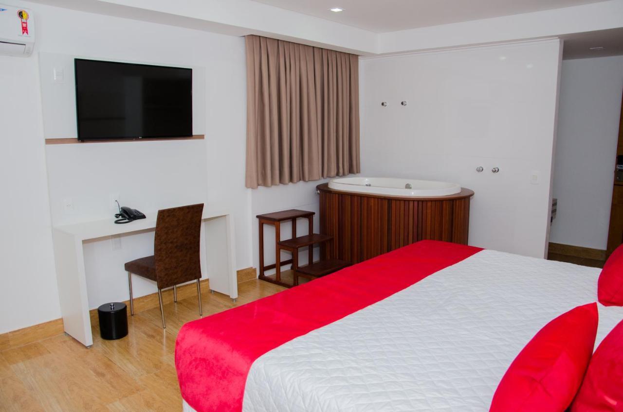 Granlago Hotel Pouso Alegre Exterior photo